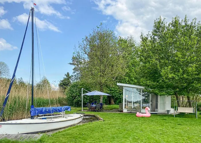 Lakehouse بيت للعطل